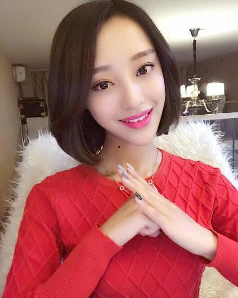 快手扎兰屯女网红灵儿,扎兰屯风采的璀璨明珠”