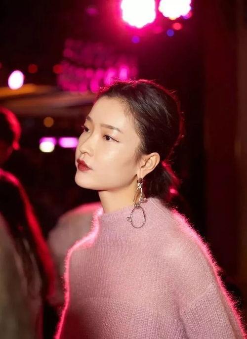 杜鹃明星家人离婚,家人离婚引发娱乐圈热议