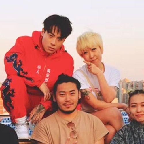 华人青年明星上身,华人青年明星的璀璨蜕变之路