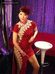 男女组合明星造型,男女明星组合的时尚造型对决