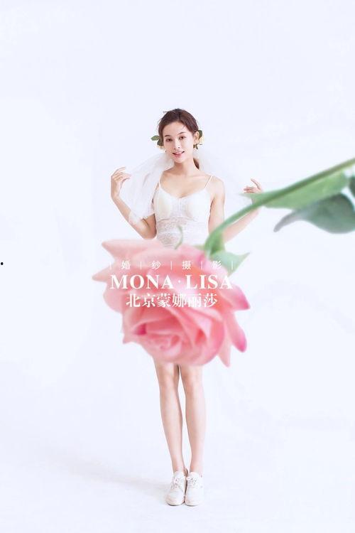 结婚照男女吃瓜