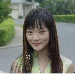 网红李小璐口红色号,这款色号让你成为焦点